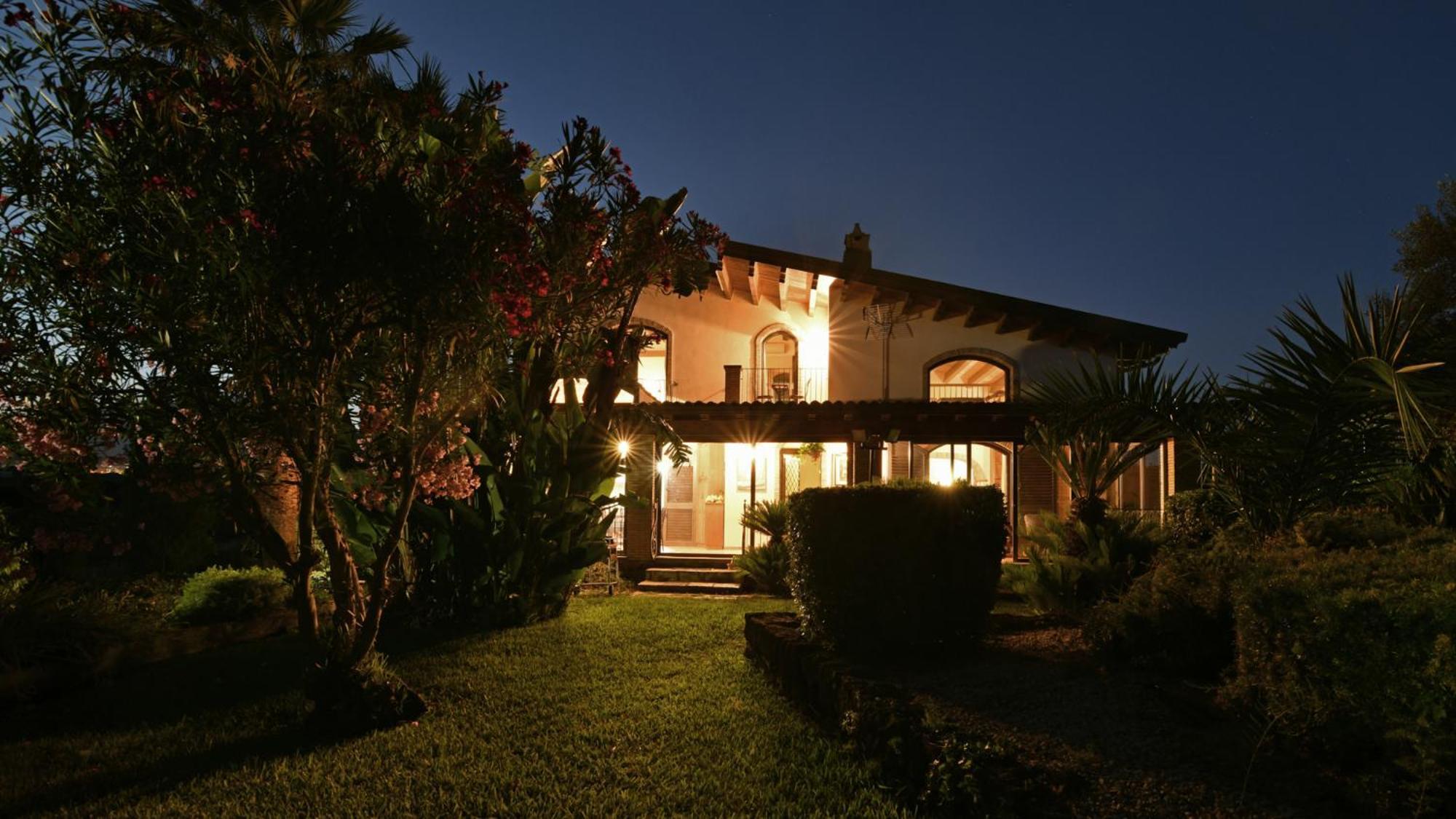Villa Biddizza 아치레알레 외부 사진